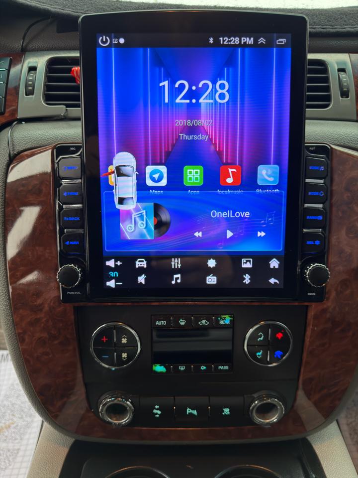 GMC Yukon XL 4WD 4dr 1500 SLT 2011