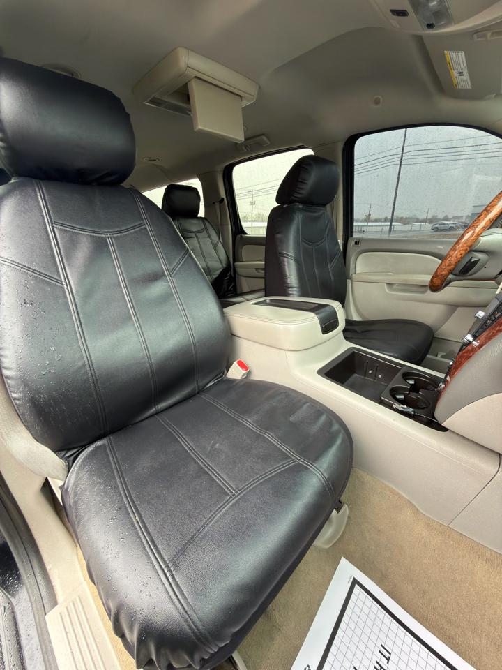 GMC Yukon XL 4WD 4dr 1500 SLT 2011