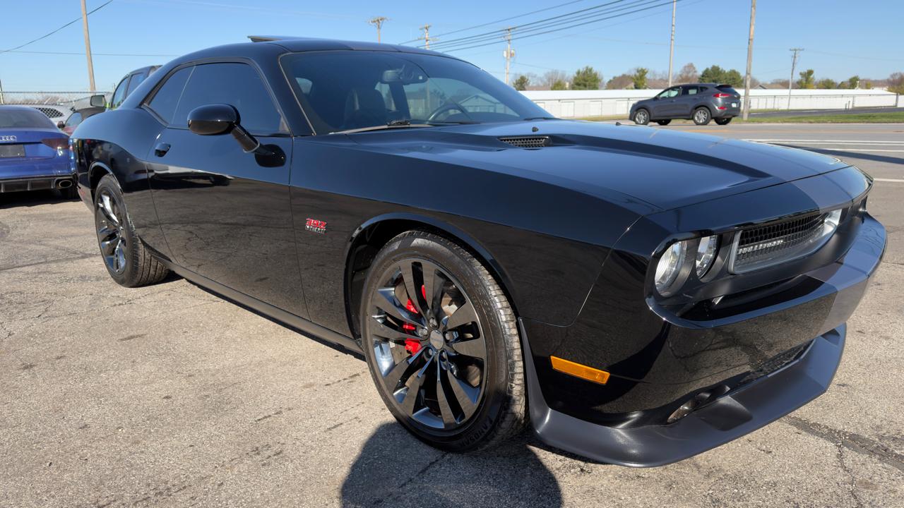 Dodge Challenger 2dr Cpe SRT8 2014