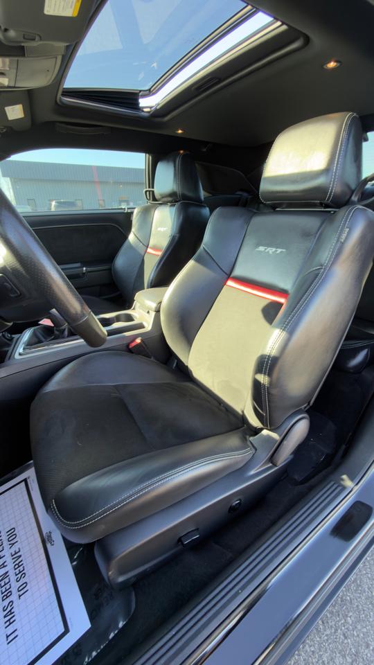 Dodge Challenger 2dr Cpe SRT8 2014