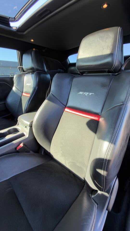 Dodge Challenger 2dr Cpe SRT8 2014