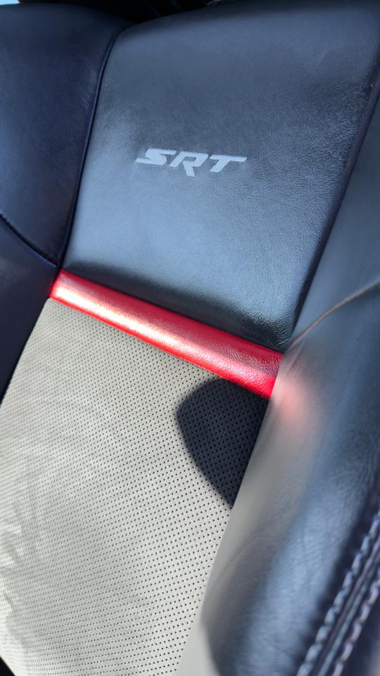 Dodge Challenger 2dr Cpe SRT8 2014