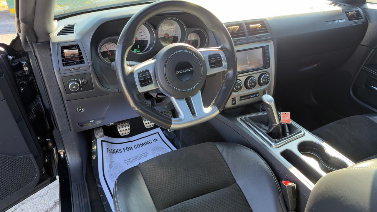 Dodge Challenger 2dr Cpe SRT8 2014