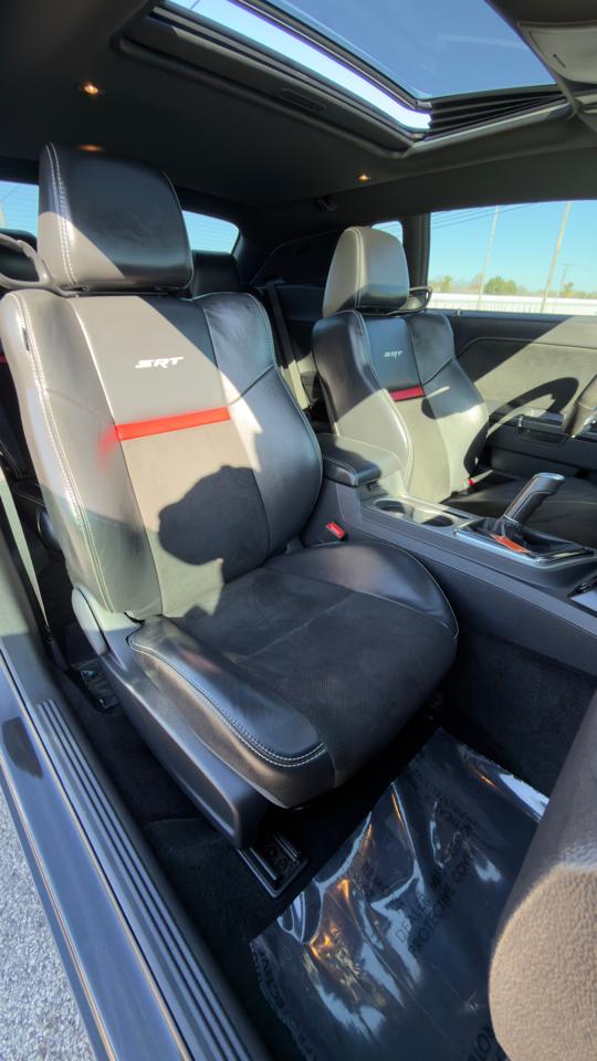 Dodge Challenger 2dr Cpe SRT8 2014