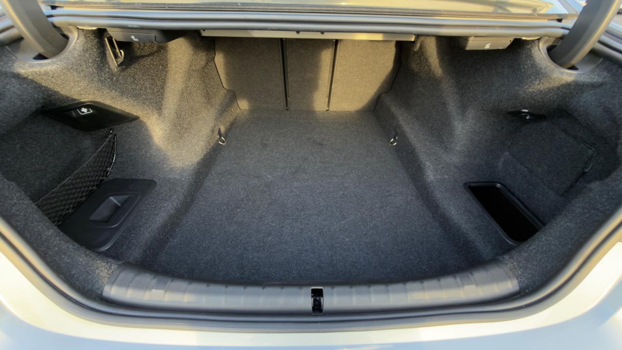 BMW 5 Series 530i xDrive Sedan 2017