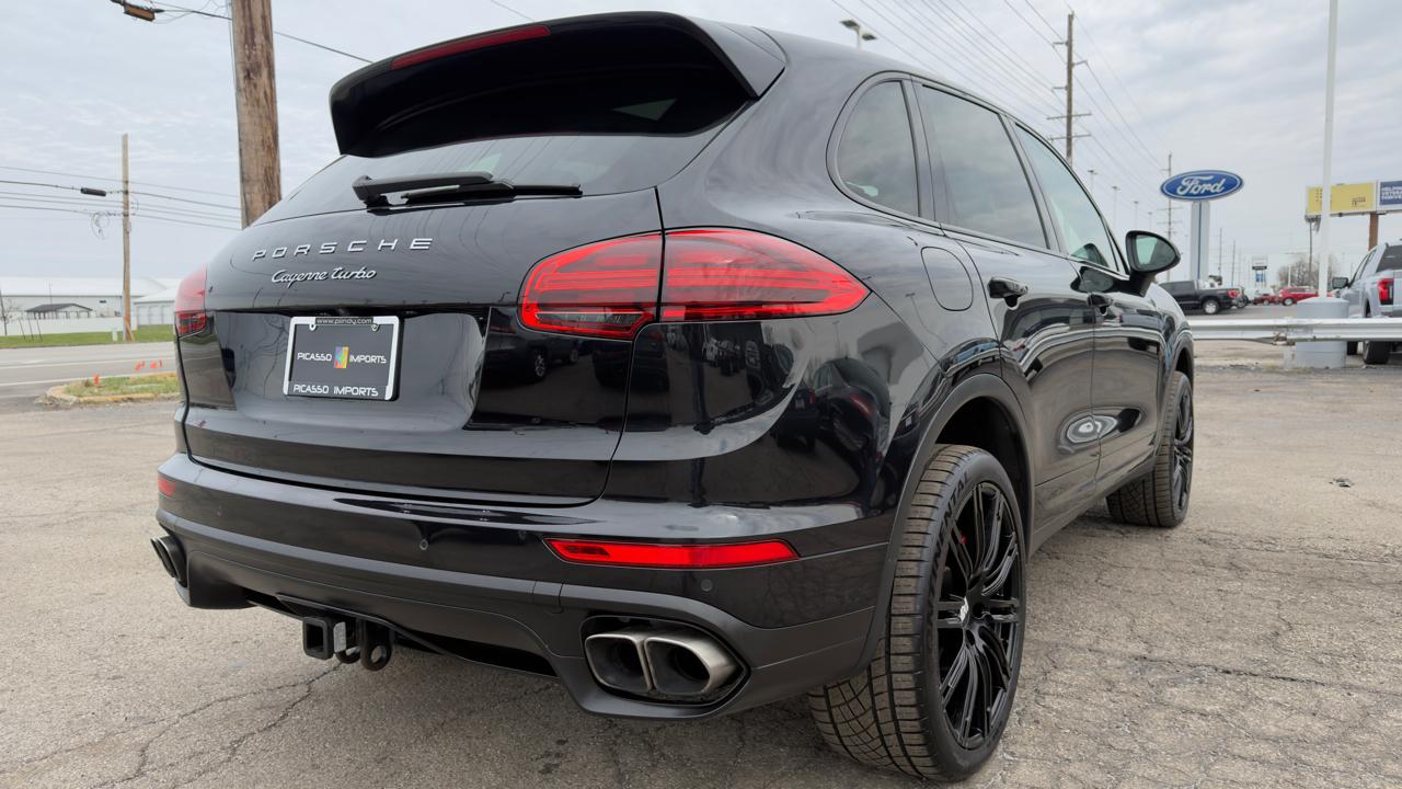 Porsche Cayenne AWD 4dr Turbo 2015