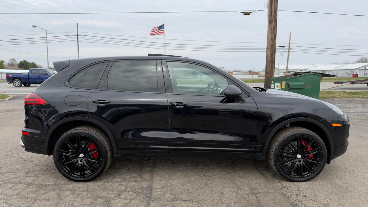 Porsche Cayenne AWD 4dr Turbo 2015