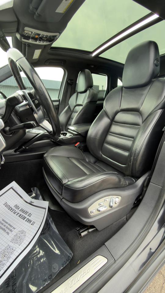 Porsche Cayenne AWD 4dr Turbo 2015