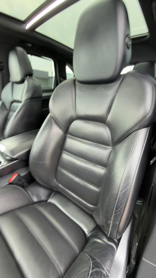 Porsche Cayenne AWD 4dr Turbo 2015