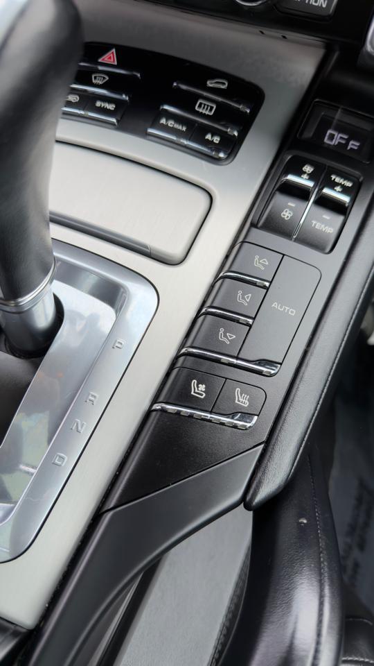 Porsche Cayenne AWD 4dr Turbo 2015