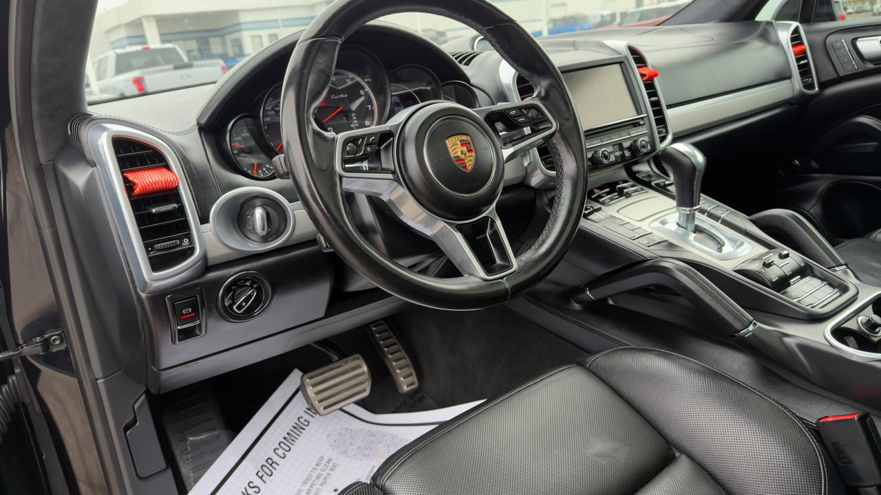Porsche Cayenne AWD 4dr Turbo 2015