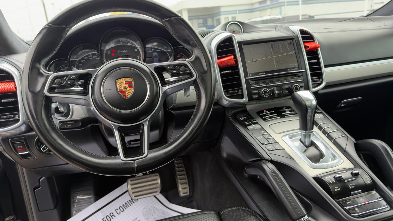 Porsche Cayenne AWD 4dr Turbo 2015