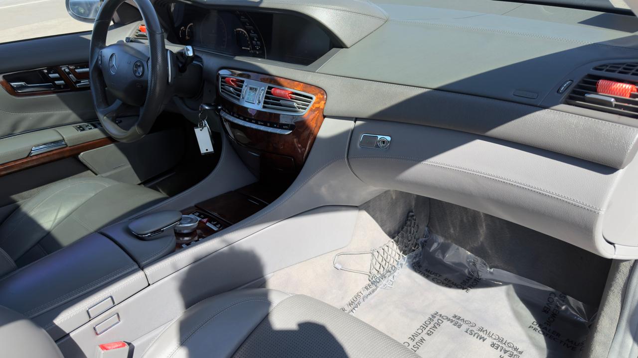 Mercedes-Benz CL-Class 2dr Cpe 6.3L V8 AMG 2008