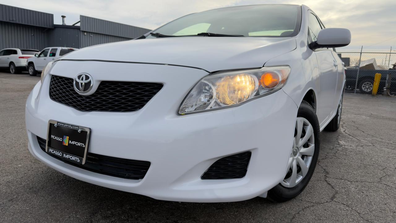 Toyota Corolla 4dr Sdn Man (Natl) 2010