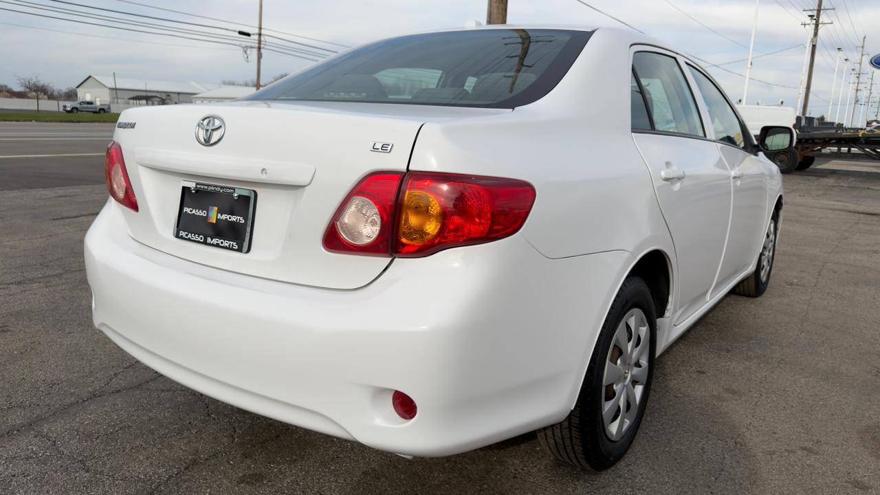 Toyota Corolla 4dr Sdn Man (Natl) 2010