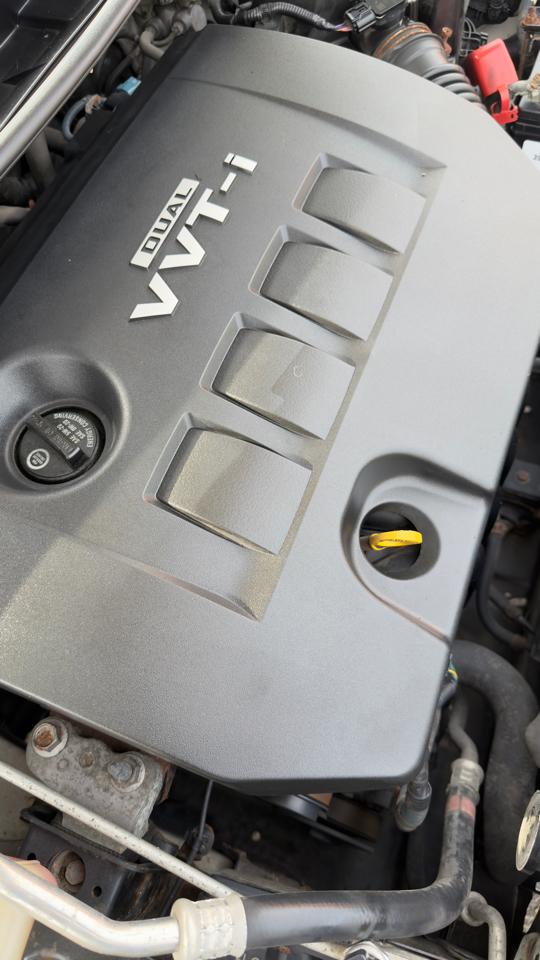 Toyota Corolla 4dr Sdn Man (Natl) 2010