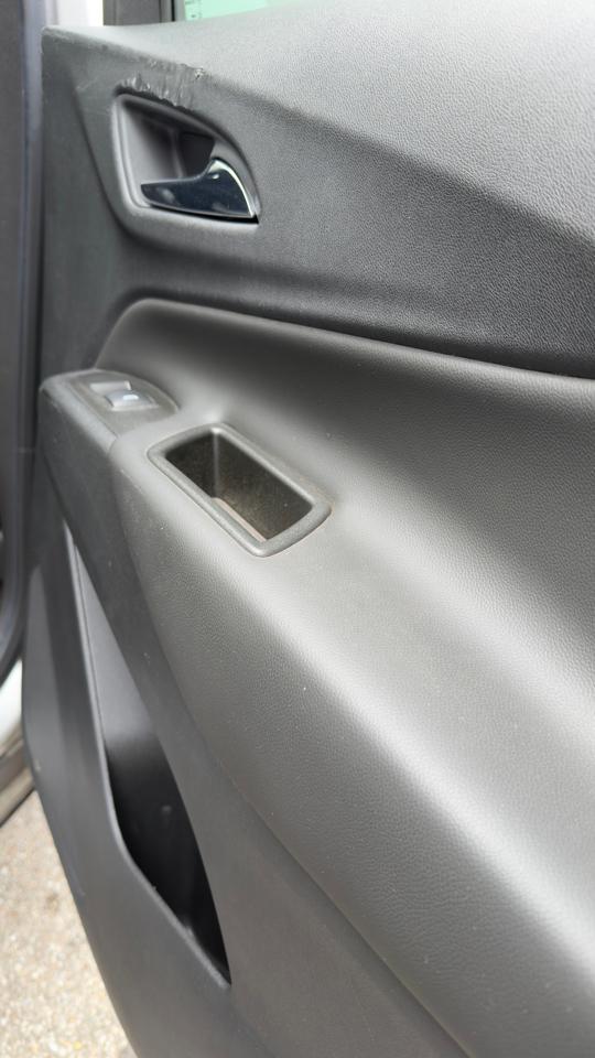 Chevrolet Equinox FWD 4dr LT w/2FL 2021