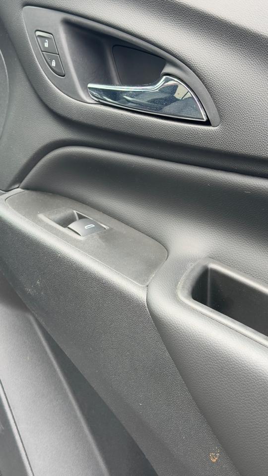 Chevrolet Equinox FWD 4dr LT w/2FL 2021