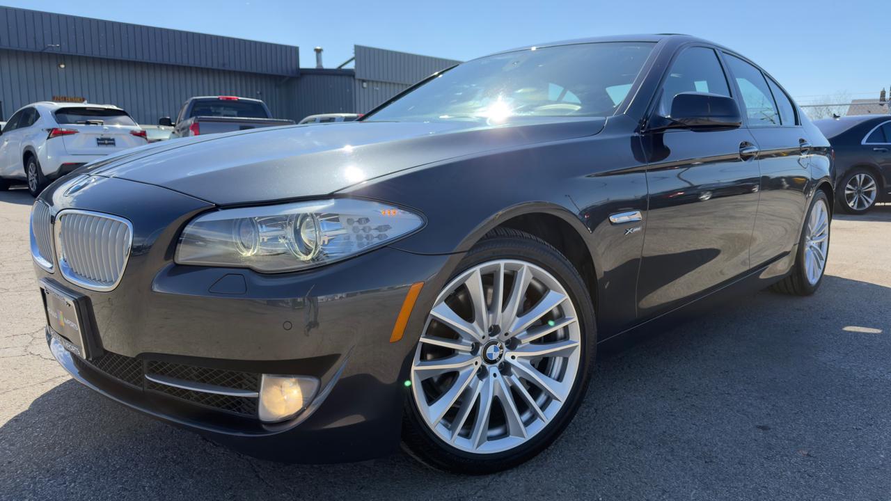 BMW 5 Series 4dr Sdn 550i xDrive AWD 2012