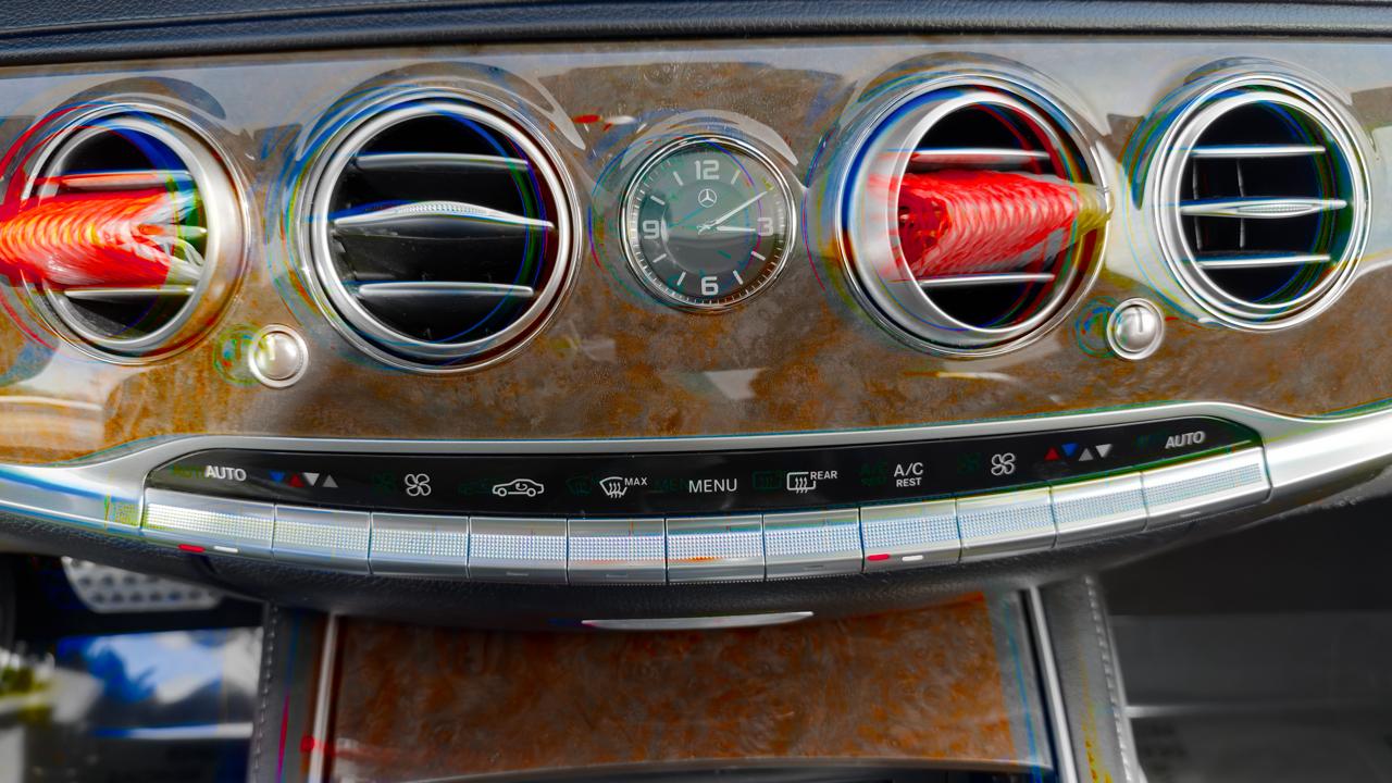 Mercedes-Benz S-Class 4dr Sdn S 550 4MATIC 2015