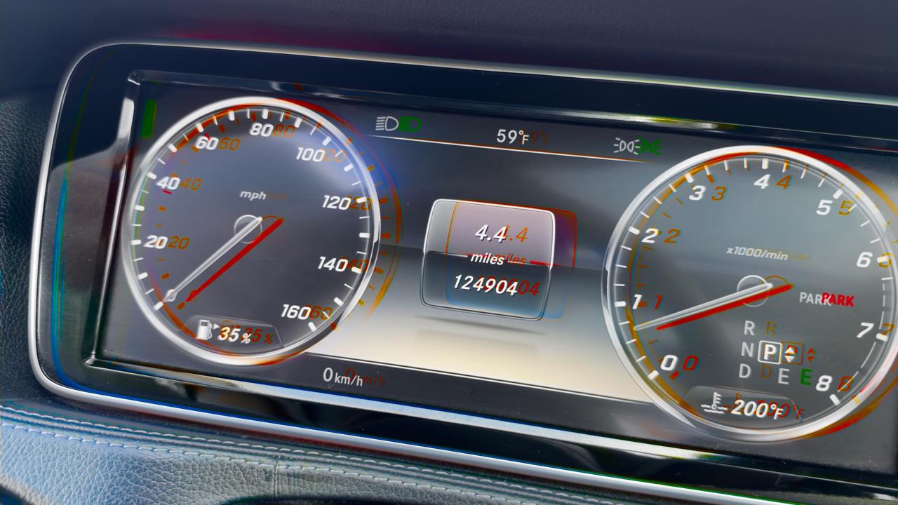 Mercedes-Benz S-Class 4dr Sdn S 550 4MATIC 2015