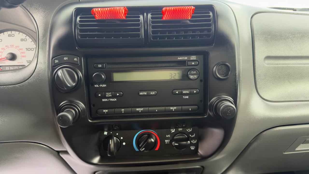 Ford Ranger 4WD 4dr SuperCab 126" Sport 2011