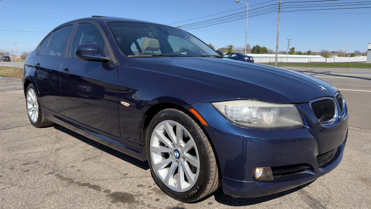 BMW 3 Series 4dr Sdn 328i RWD SULEV 2011