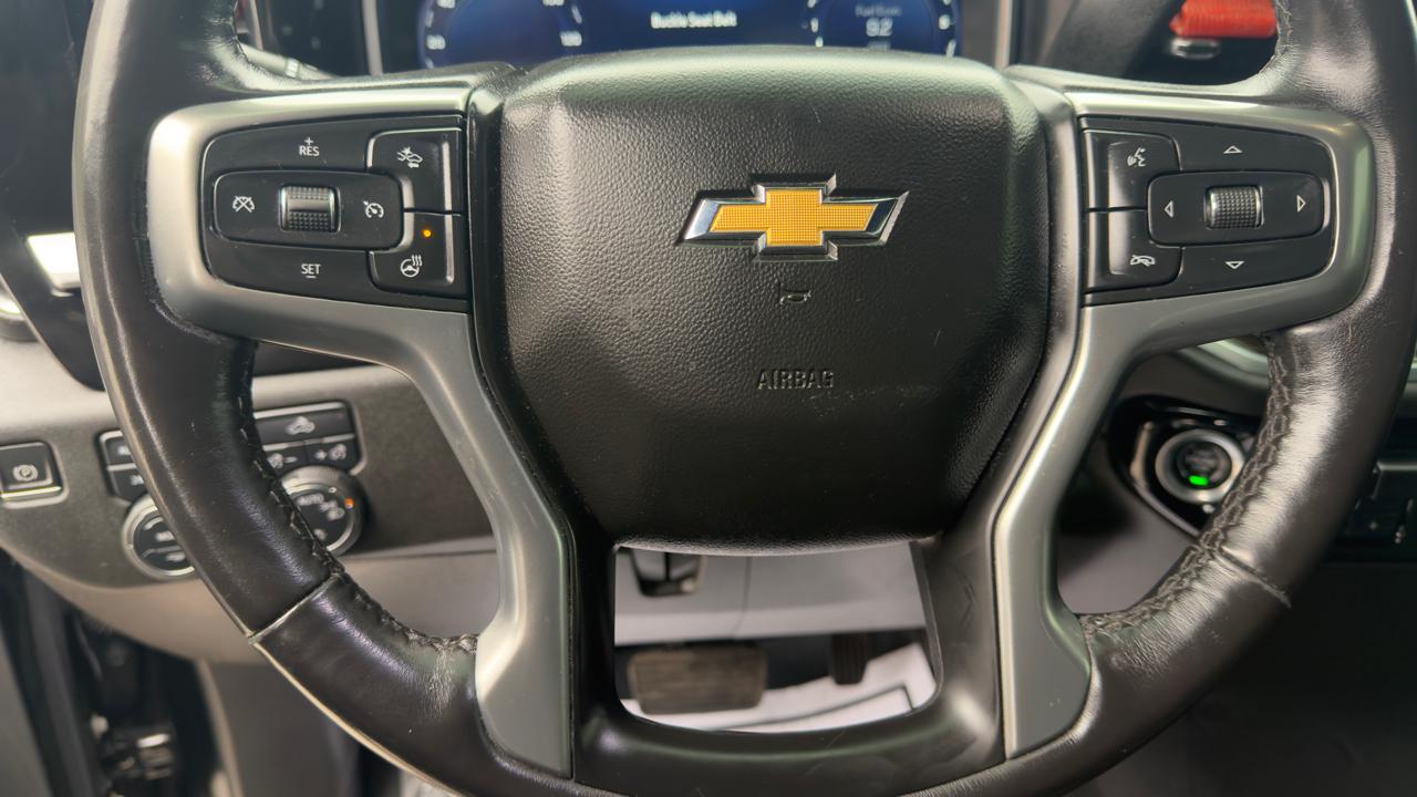 Chevrolet Silverado 1500 4WD Crew Cab 147" LT w/1LT 2022