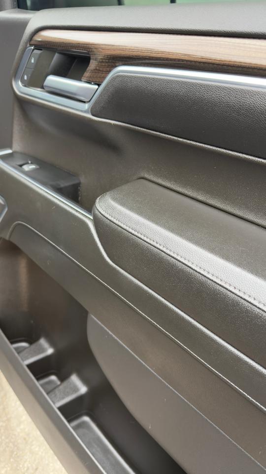 Chevrolet Silverado 1500 4WD Crew Cab 147" LT w/1LT 2022