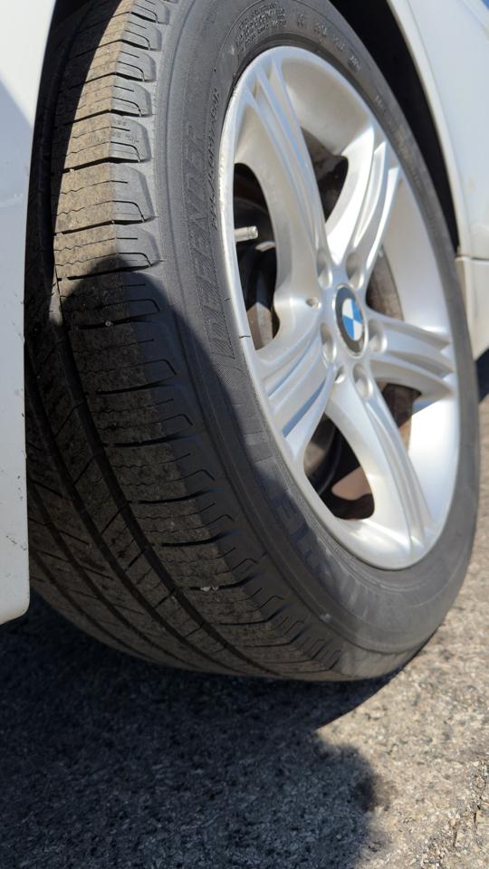 BMW 3 Series 4dr Sdn 320i xDrive AWD 2014