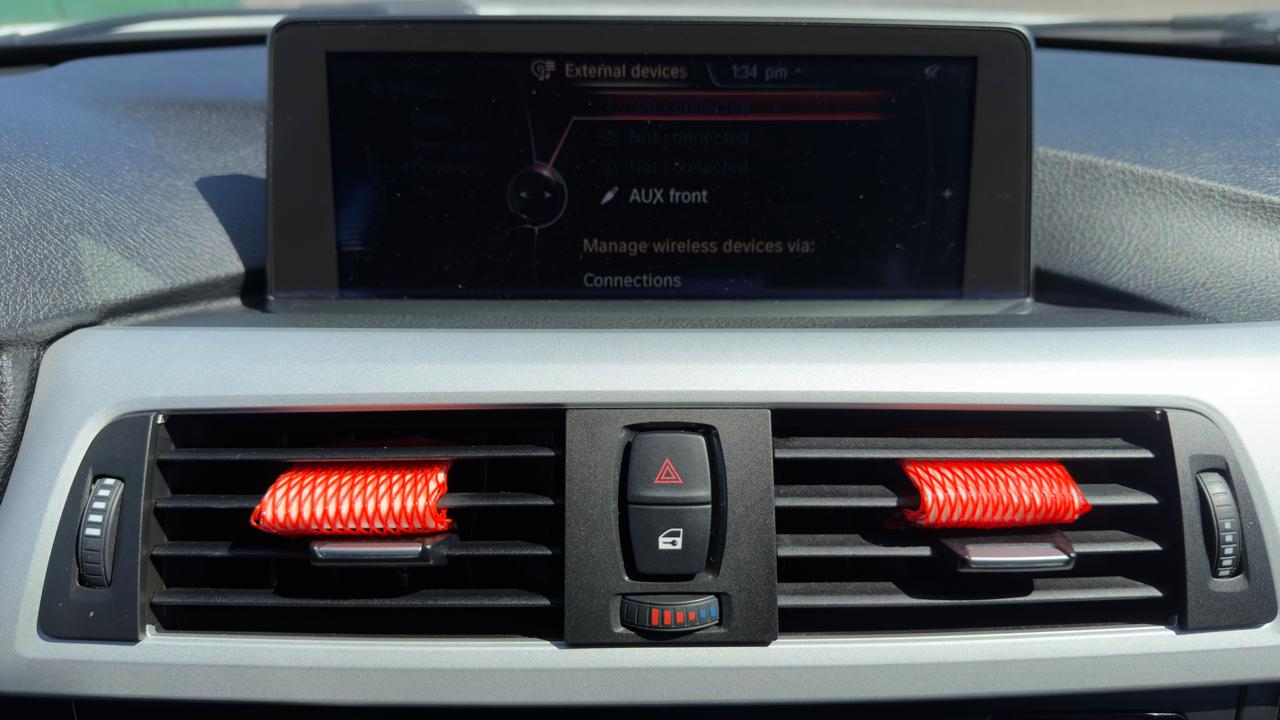 BMW 3 Series 4dr Sdn 320i xDrive AWD 2014