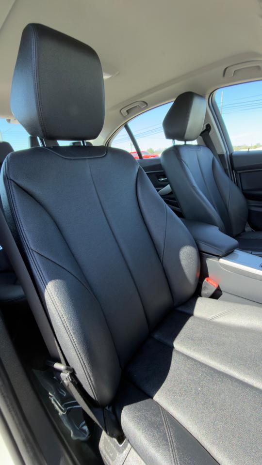 BMW 3 Series 4dr Sdn 320i xDrive AWD 2014