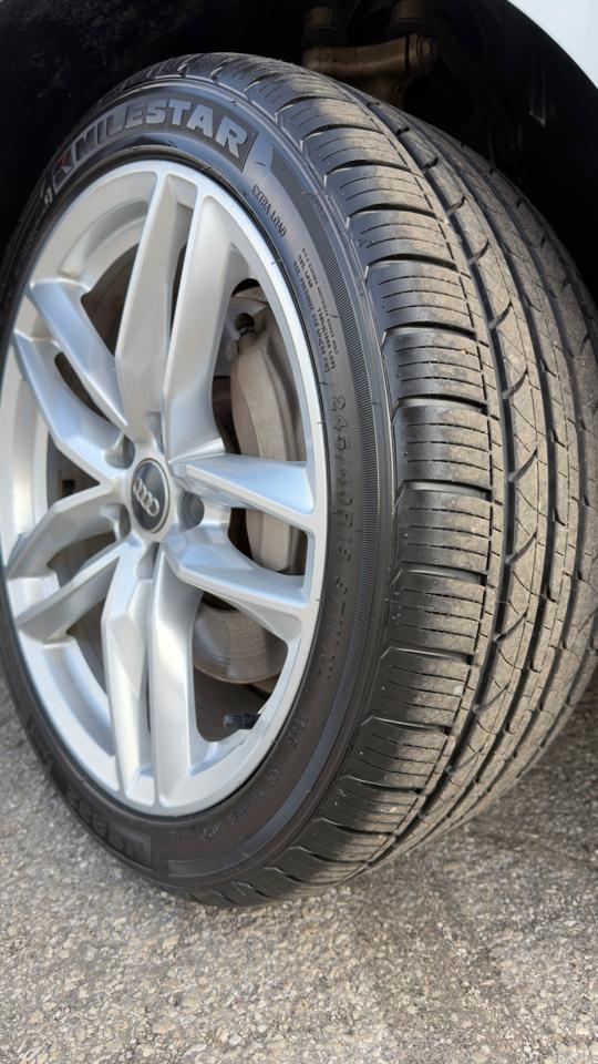 Audi A4 2.0 TFSI Auto Season of Audi Premium quattro AWD 2017