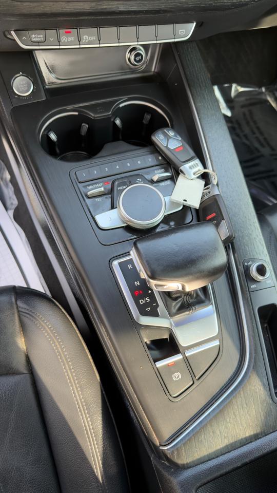 Audi A4 2.0 TFSI Auto Season of Audi Premium quattro AWD 2017