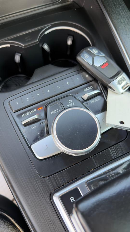 Audi A4 2.0 TFSI Auto Season of Audi Premium quattro AWD 2017