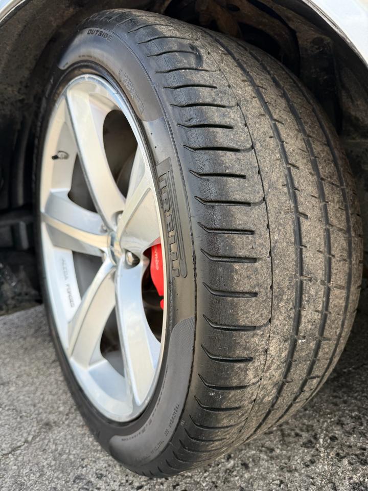 Dodge Challenger 2dr Cpe SRT8 392 2012