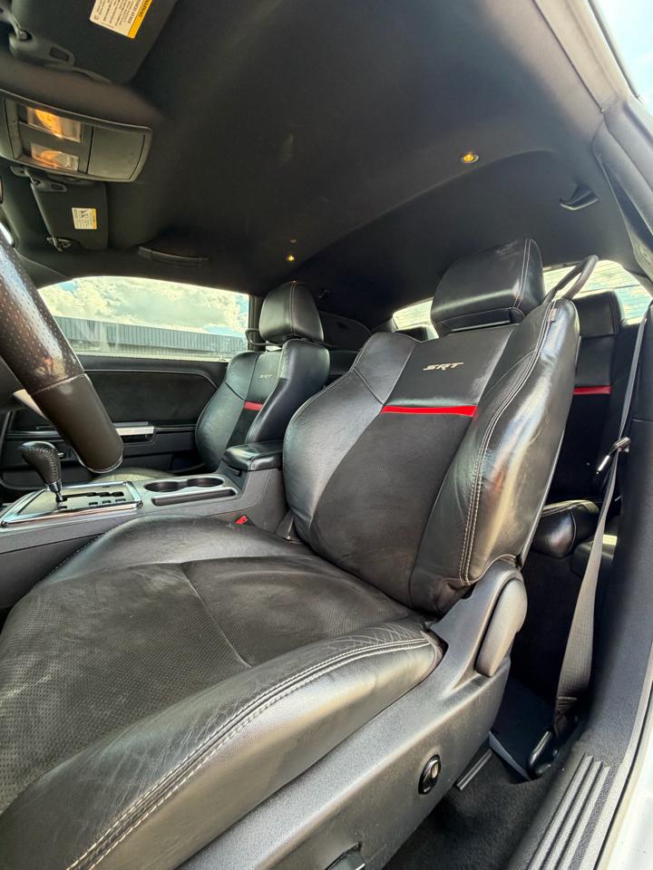 Dodge Challenger 2dr Cpe SRT8 392 2012