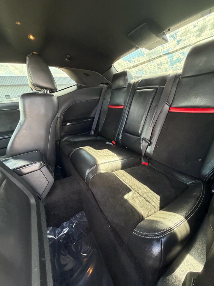 Dodge Challenger 2dr Cpe SRT8 392 2012