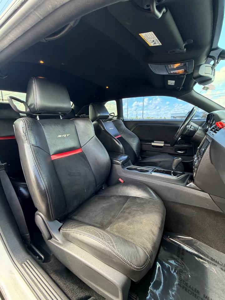 Dodge Challenger 2dr Cpe SRT8 392 2012