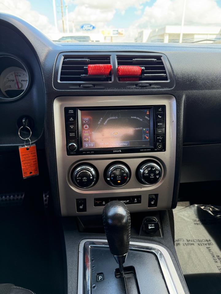 Dodge Challenger 2dr Cpe SRT8 392 2012