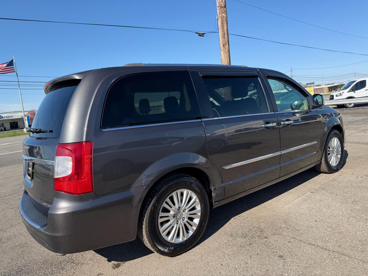 Chrysler Town & Country 4dr Wgn Limited Platinum 2015