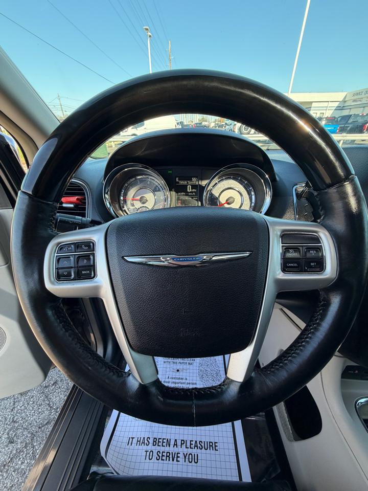 Chrysler Town & Country 4dr Wgn Limited Platinum 2015