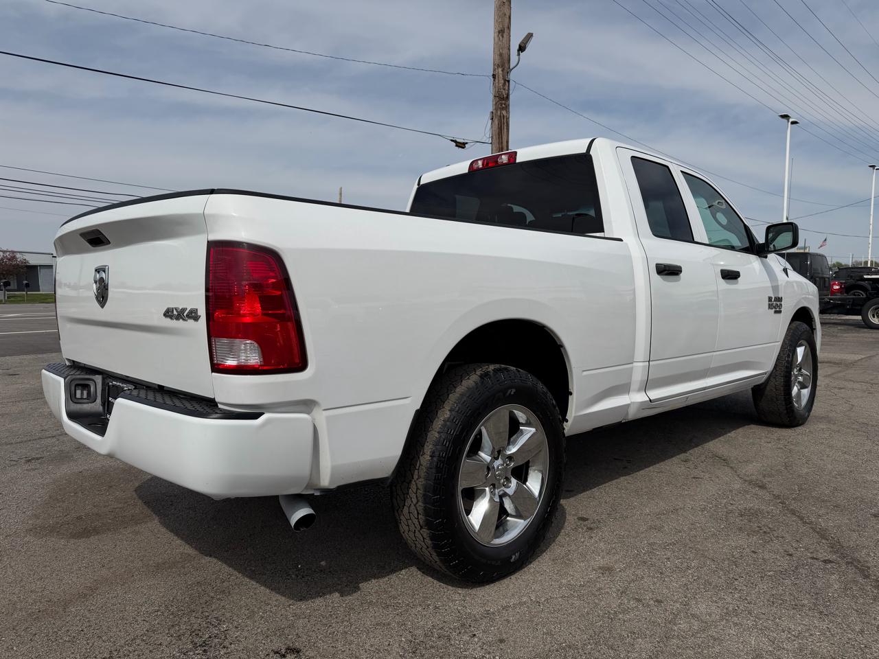 RAM 1500 Classic Express 4x4 Quad Cab 6'4" Box 2019