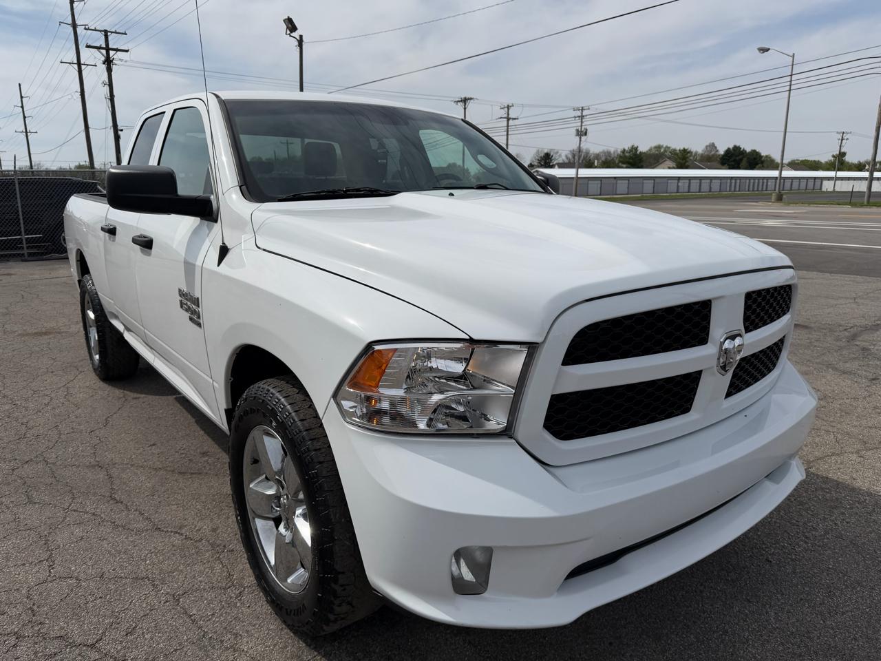 RAM 1500 Classic Express 4x4 Quad Cab 6'4" Box 2019
