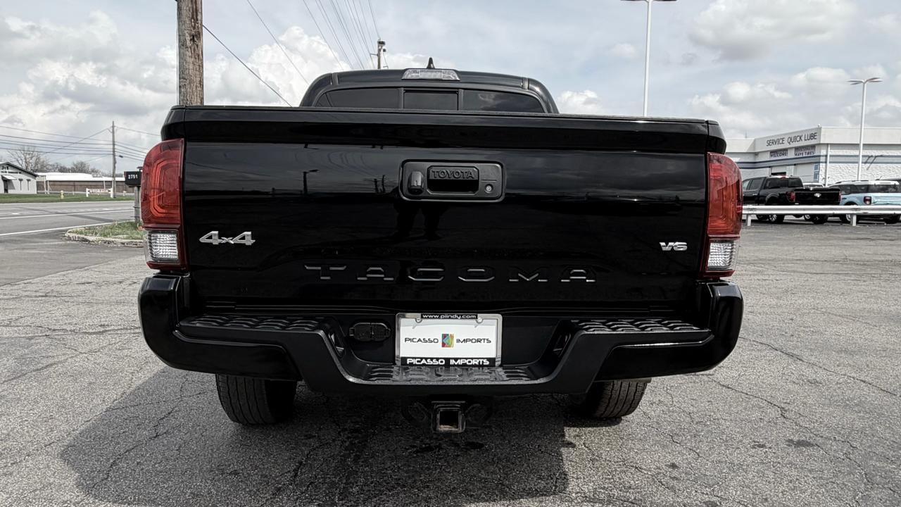 Toyota Tacoma 4WD TRD Off Road Double Cab 5' Bed V6 MT (Natl) 2022