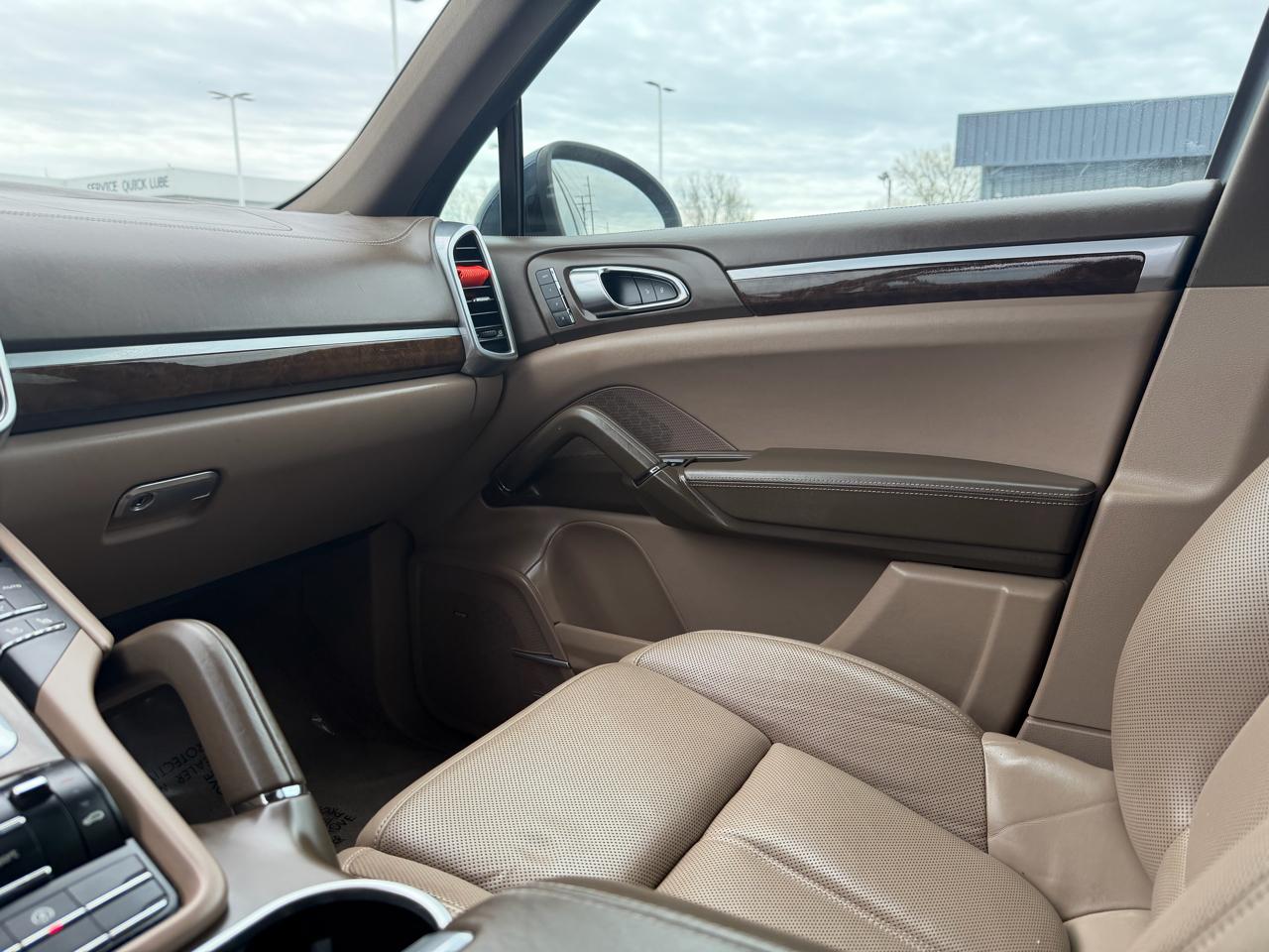 Porsche Cayenne AWD 4dr S 2014