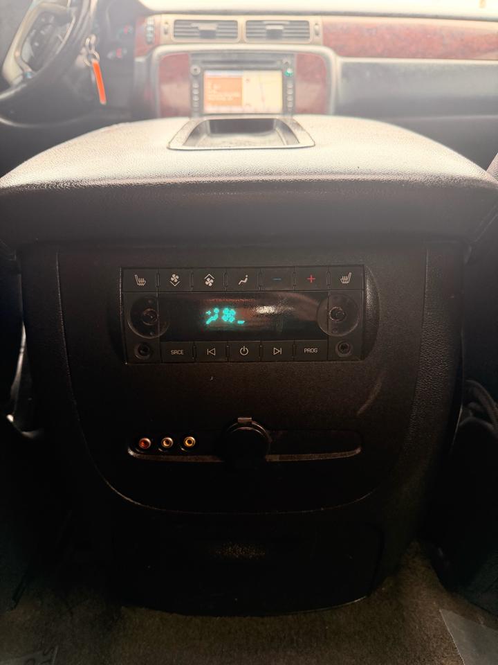 Chevrolet Tahoe 4WD 4dr LTZ 2014