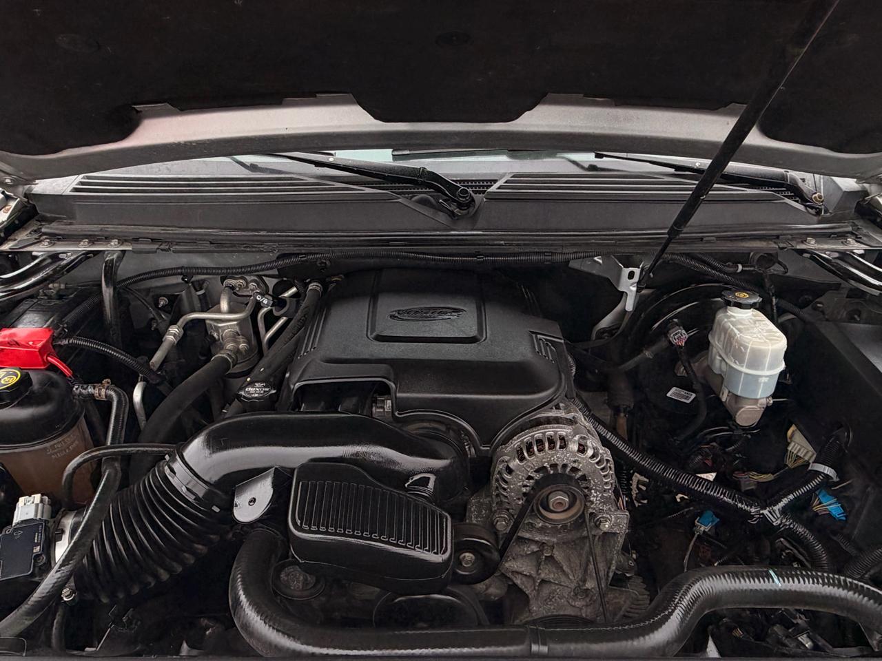 Chevrolet Tahoe 4WD 4dr LTZ 2014