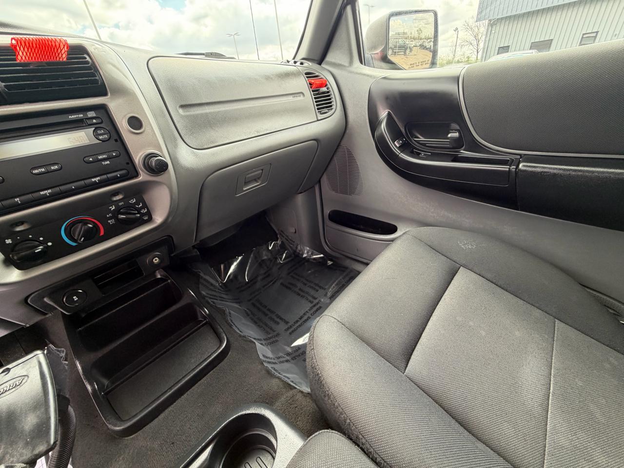 Ford Ranger 4WD 2dr SuperCab 126" XLT 2010