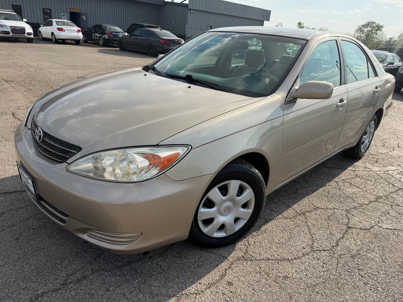 Toyota Camry 4dr Sdn XLE Auto (Natl) 2003